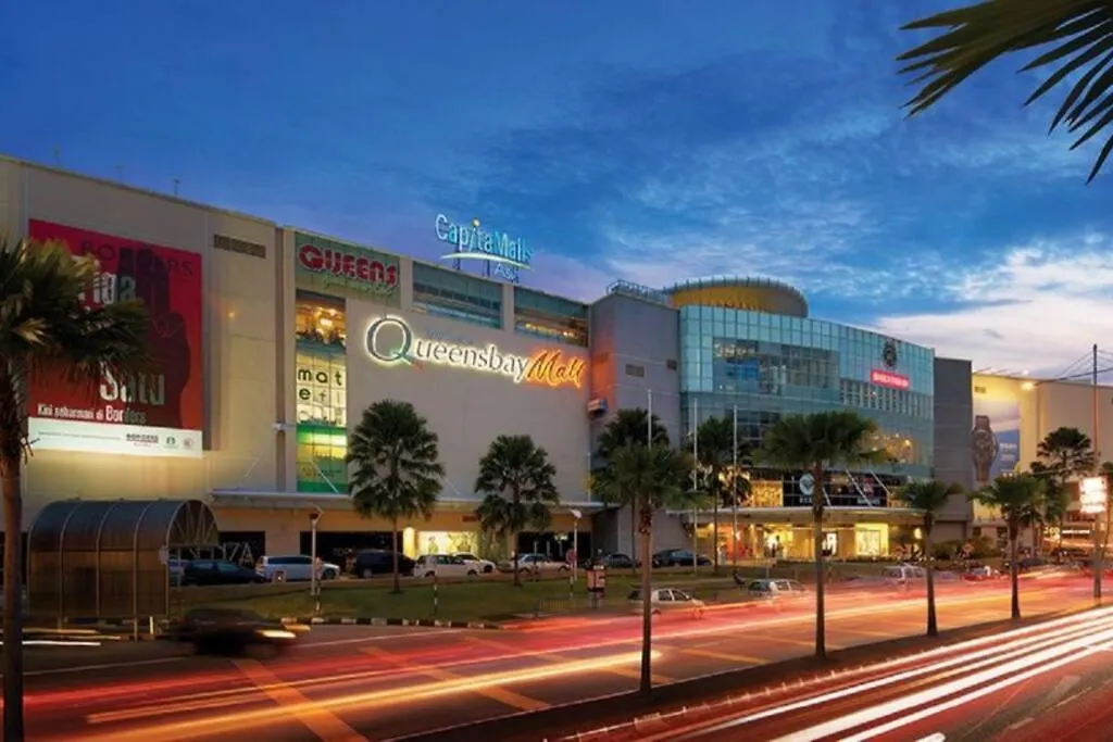Holiday home Queensbay Mall, Up To 5 Pax, 2 Bedrooms, 1 Bathroom, 1 Car Park By Star Home Bayan Lepas